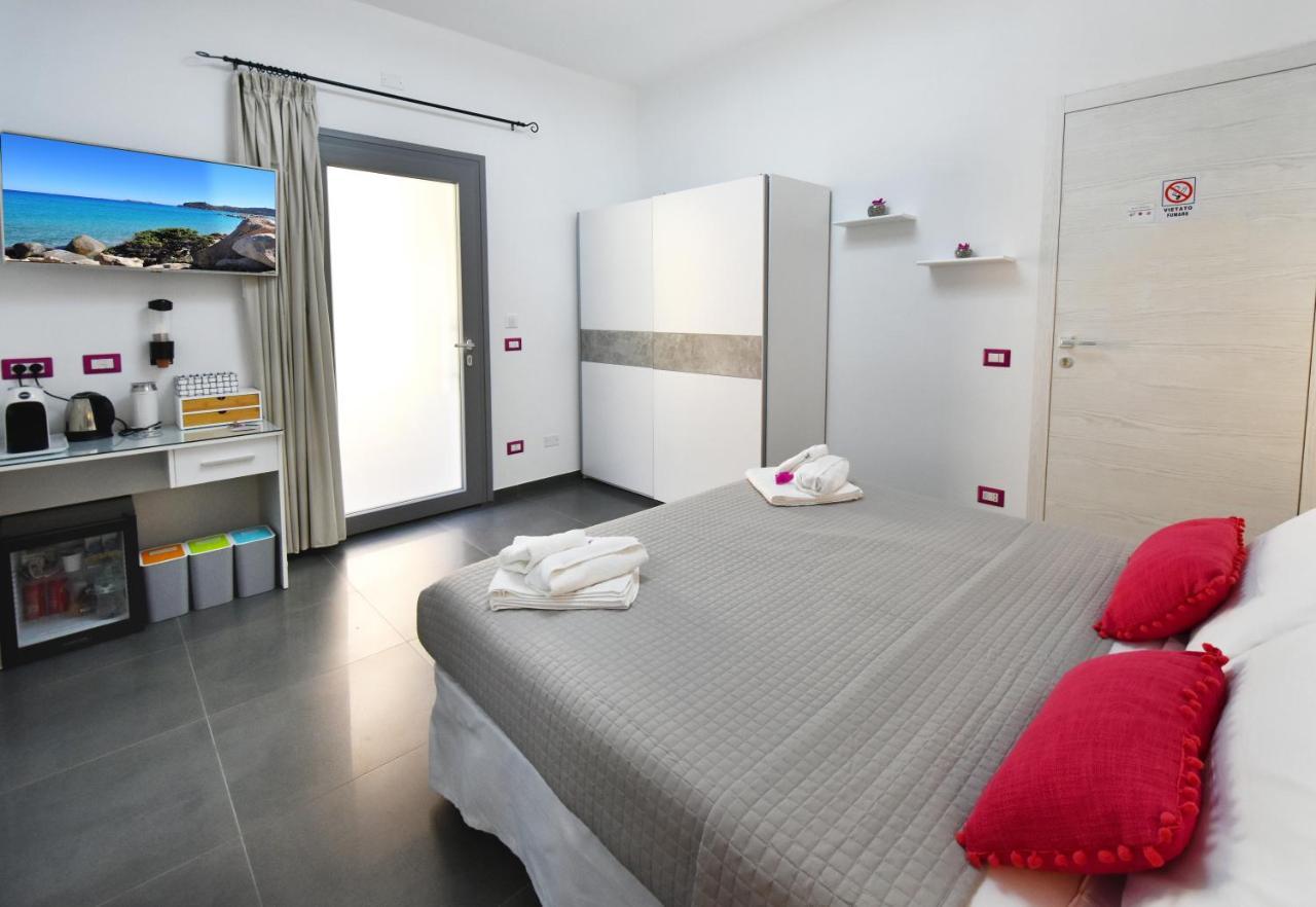 Elis B&B Villasimius Exteriör bild