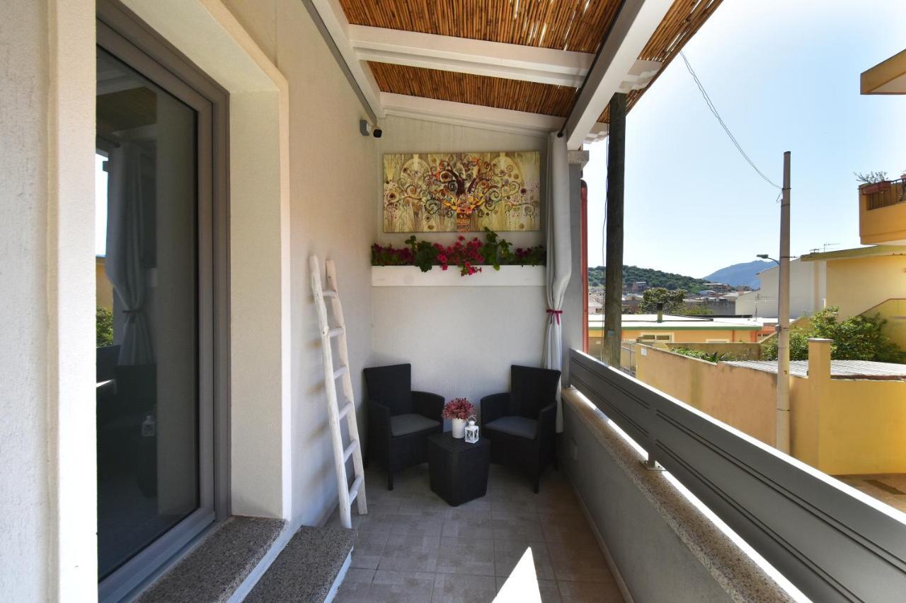 Elis B&B Villasimius Exteriör bild